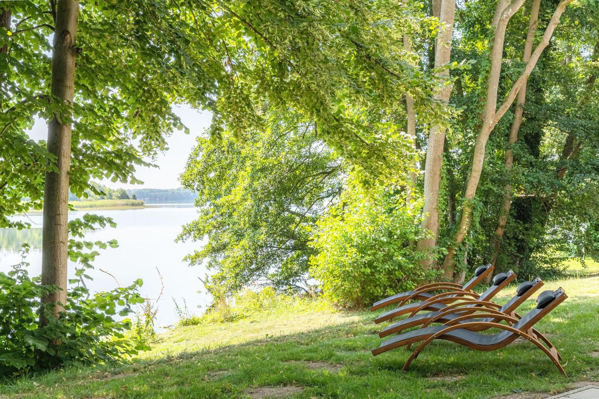 Gluecksraum - Modernes Apartment Mit Panoramablick, Kamin & Wohlfuehlambiente Krakow am See Exteriér fotografie